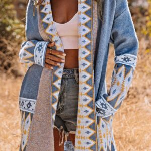 Vera – Cardigan mit Aztekenmuster
