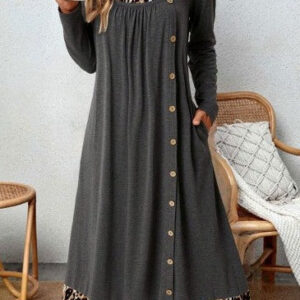 Bonnie – Lässige A-Linie – Mädchen mit Leopardenmuster