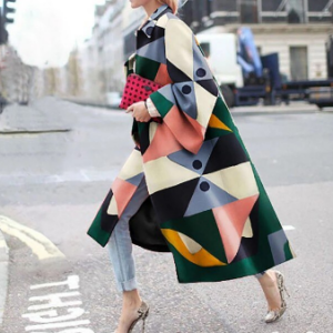 Adha – Trykt frakke med long ærmer