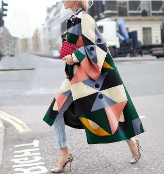 Adha – Trykt frakke med long ærmer