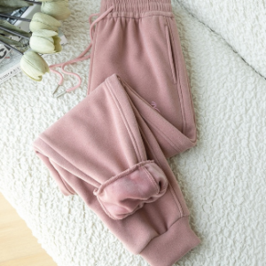 Edna - Winterbäcker im Fløjl