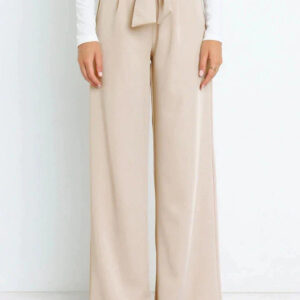 ALINA - Eleganter Busen mit großen Ben