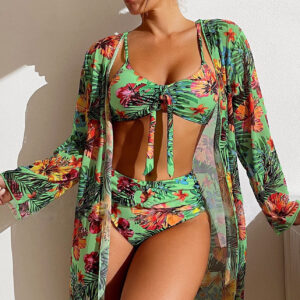 Jalina – Stilvoll im Bikini bis Sommer '23