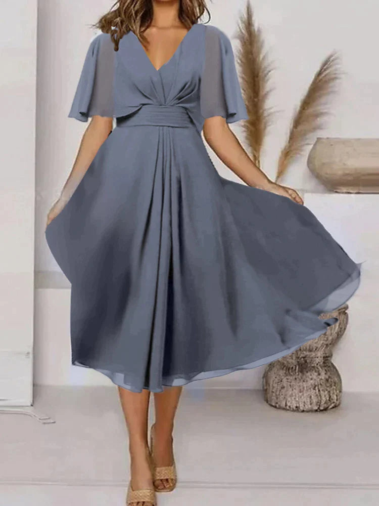 SADIEN – Elegantes Design mit kurzen Ärmeln