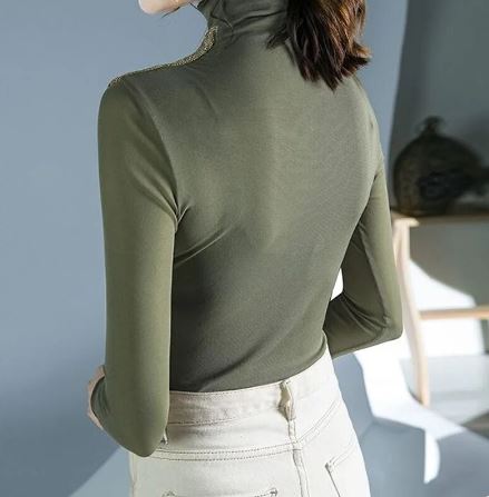 Lena – Moderigtige rullekravesweater - Image 2