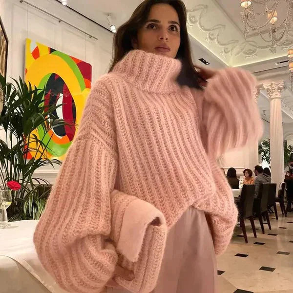 Alexandra – Flauschiger Rüschenpullover - Image 3