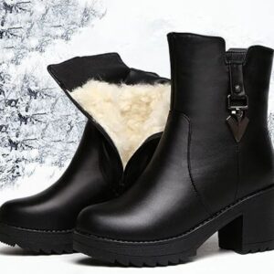 Hanah – Støvler mit einem Schlag und einer Bombe